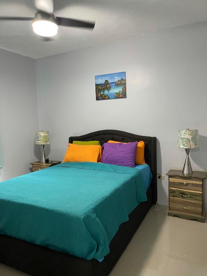 Jamrock Suites 킹스톤 외부 사진